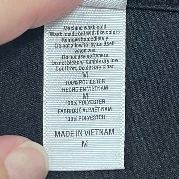 Alo Spinning black 1/4 zip pullover, size medium. - Picture 7 of 7